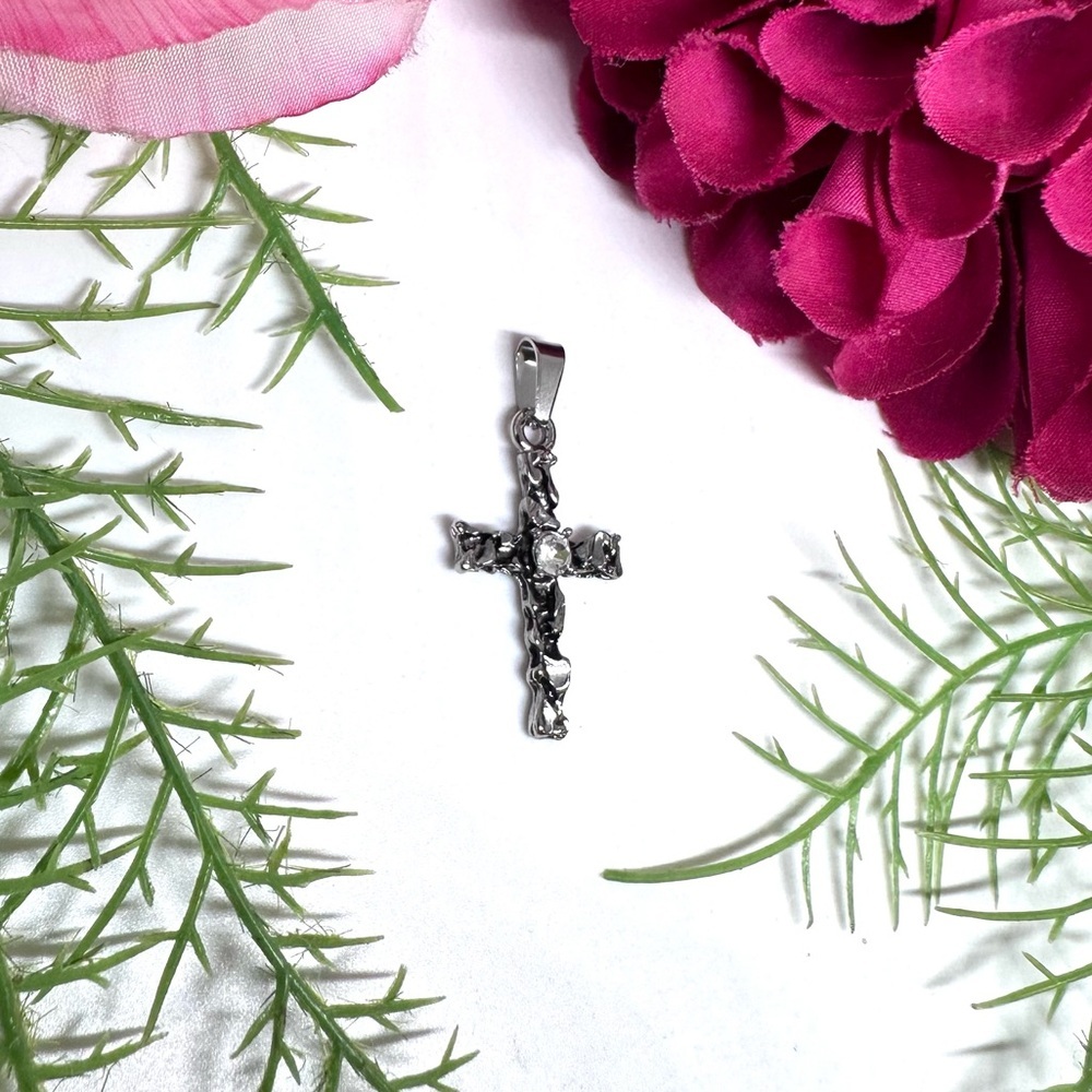 NEW⚜️Cross Silver Pendant Charm - Picture 4 of 5